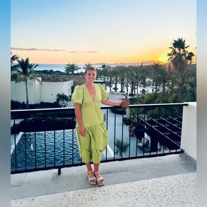 Meet your Posher, Jillian